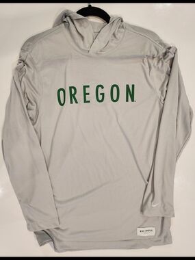 Oregon Ducks Gray Nike Hooded Lightweight Long Sleeve Dri-Fit Shirt Men's Small
